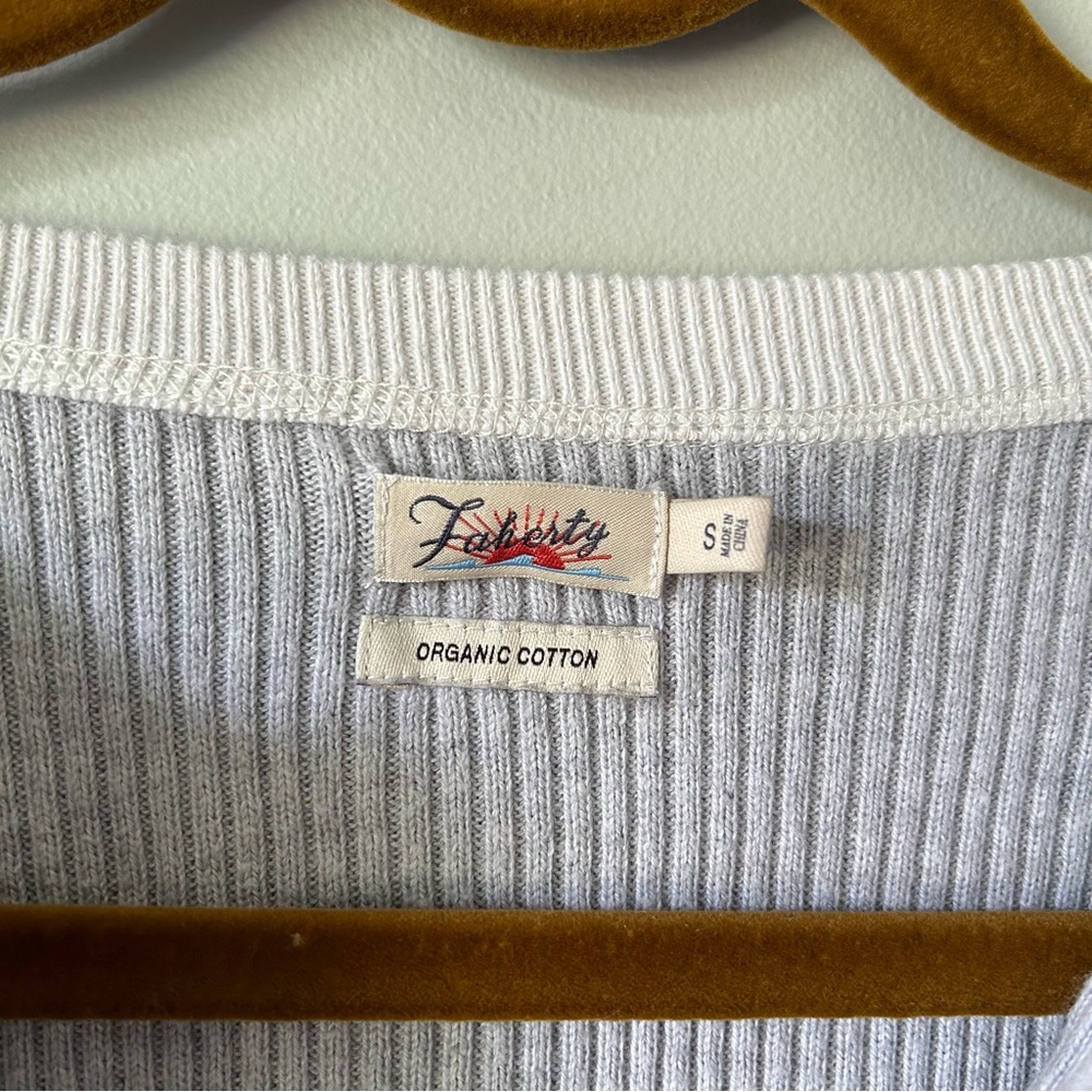 Faherty Light Gray Long-Sleeve Henley with Cream Trim - Picture 2 of 8